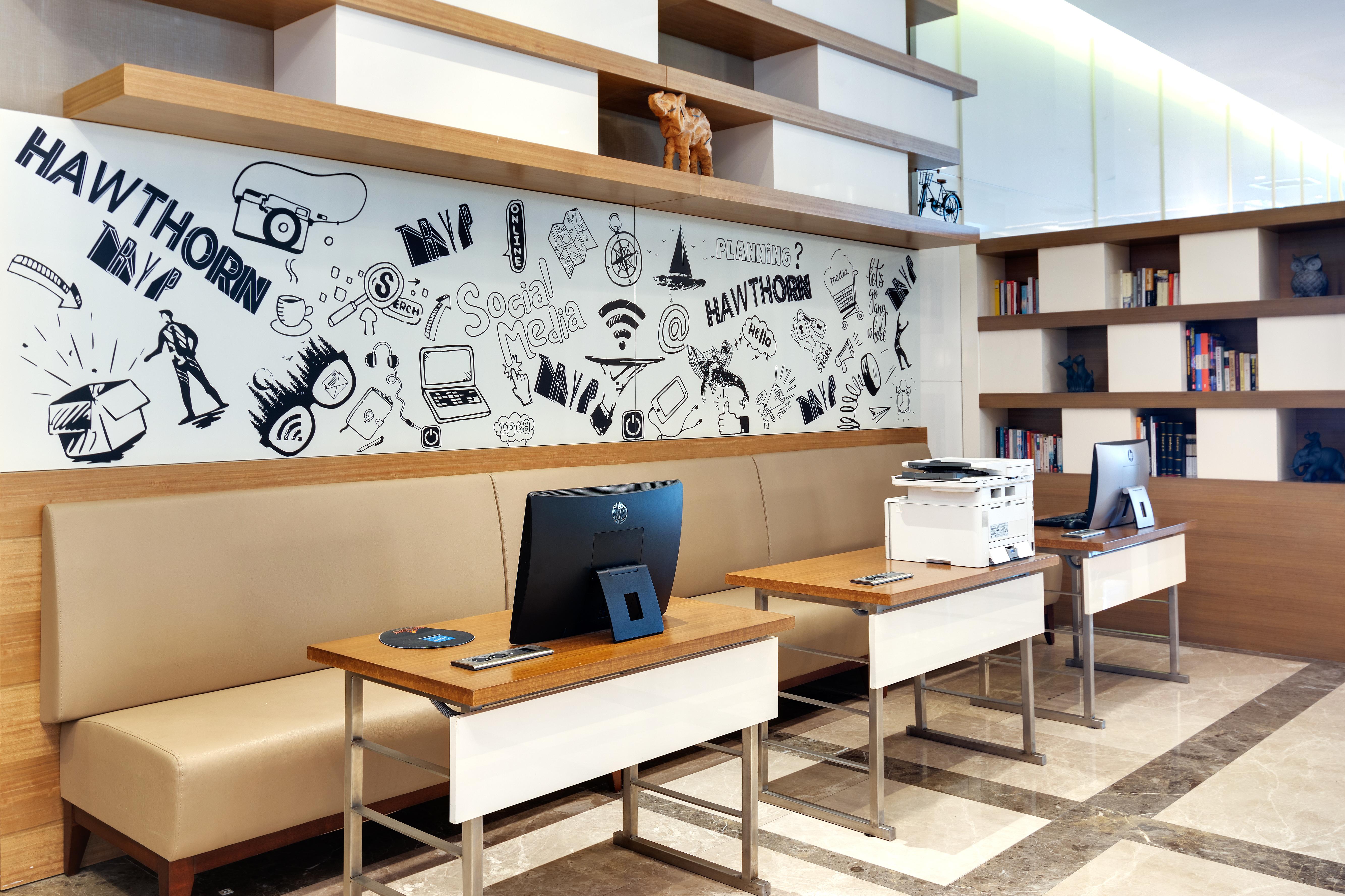 Tryp By Wyndham Istanbul Basin Ekspres Hotel Екстериор снимка Business Center